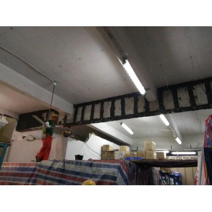 梁柱加固
